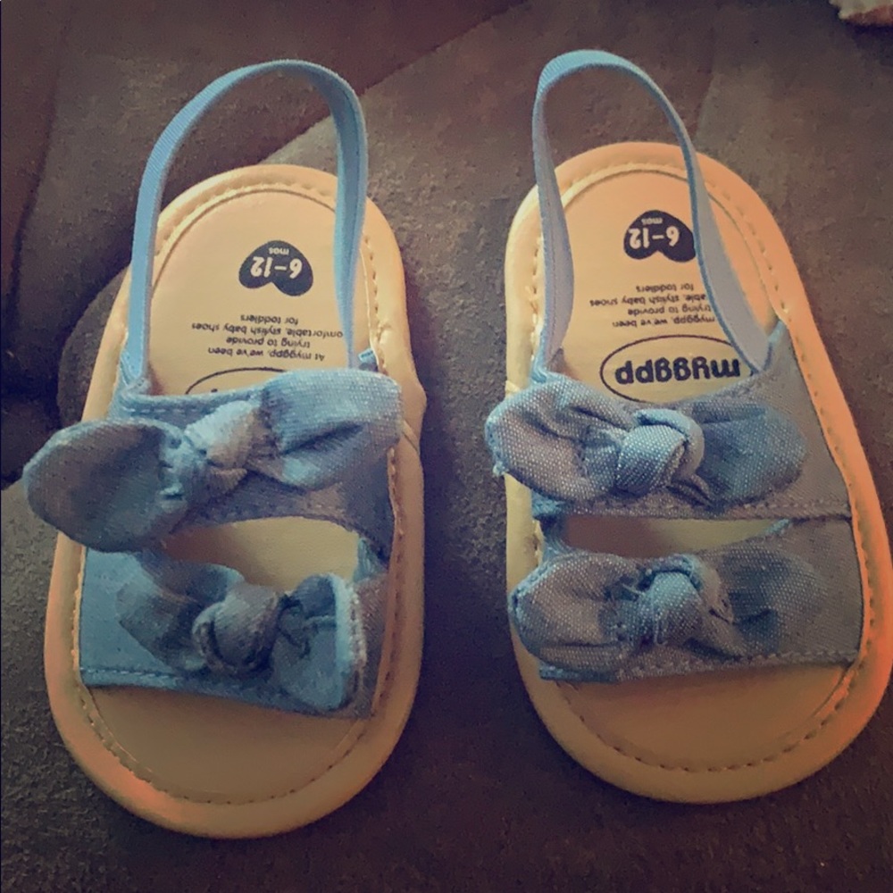 Blue jean bow sandals. 6-12 months